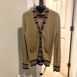 NWOT Burberry Cauca merino wool cardigan | Medium